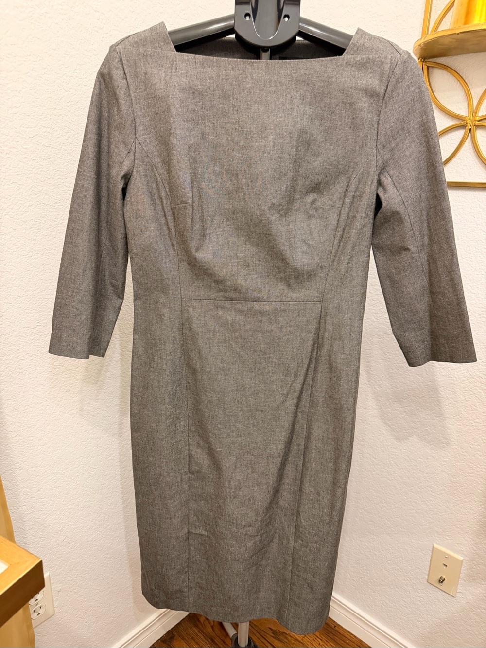 Banana Republic Classic Gray Sheath Dress - Women's Professional Dress ~ Size 12